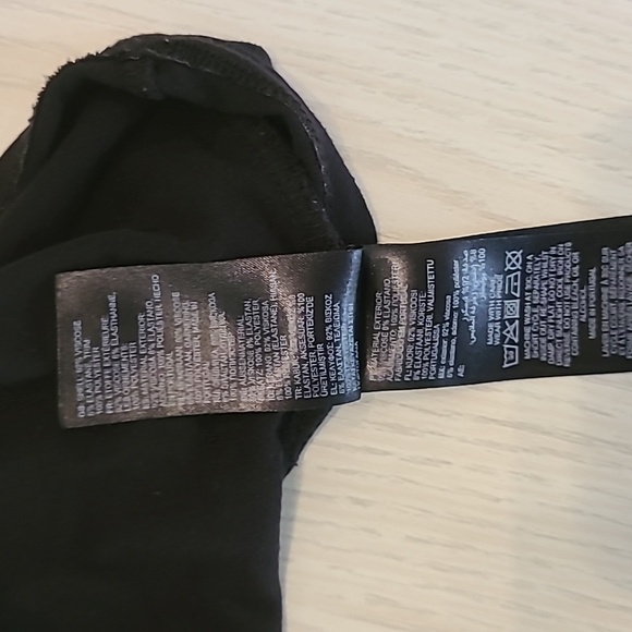 Ted Baker Size 3 Black Ruffle Heart Sleeve Top Shirt - Picture 6 of 11